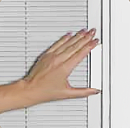 LightTouch Controls to raise and lower internal blinds